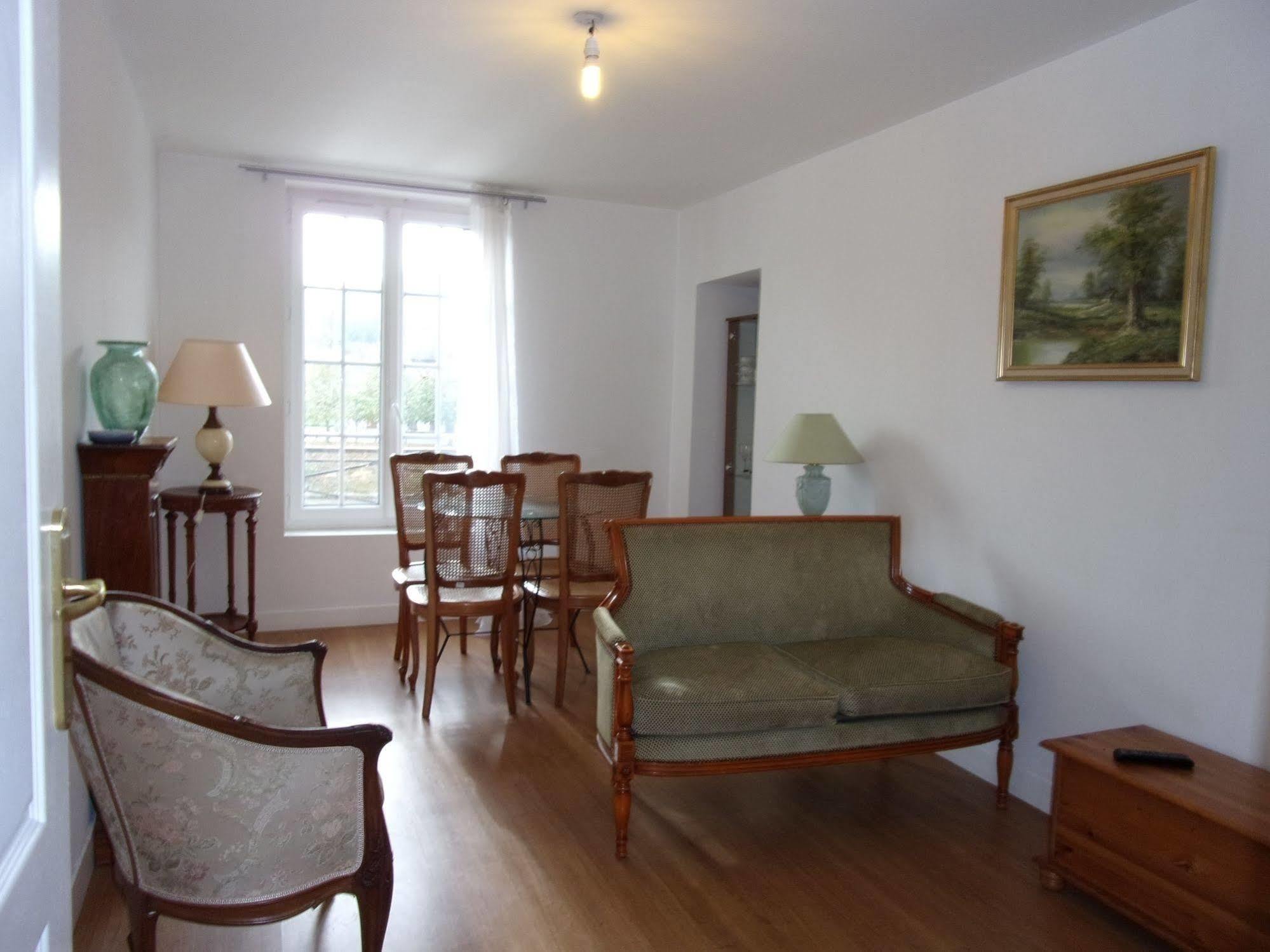 Top' Appart Hotel Pont-Sainte-Maxence Zewnętrze zdjęcie